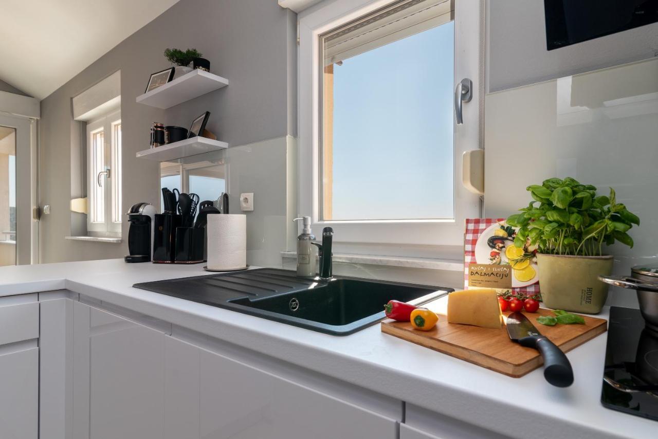 Apartment No. 8 Trogir Kültér fotó