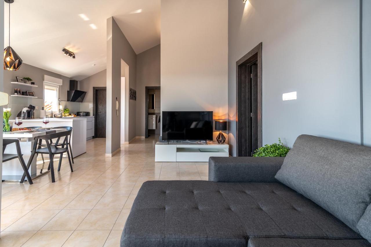 Apartment No. 8 Trogir Kültér fotó