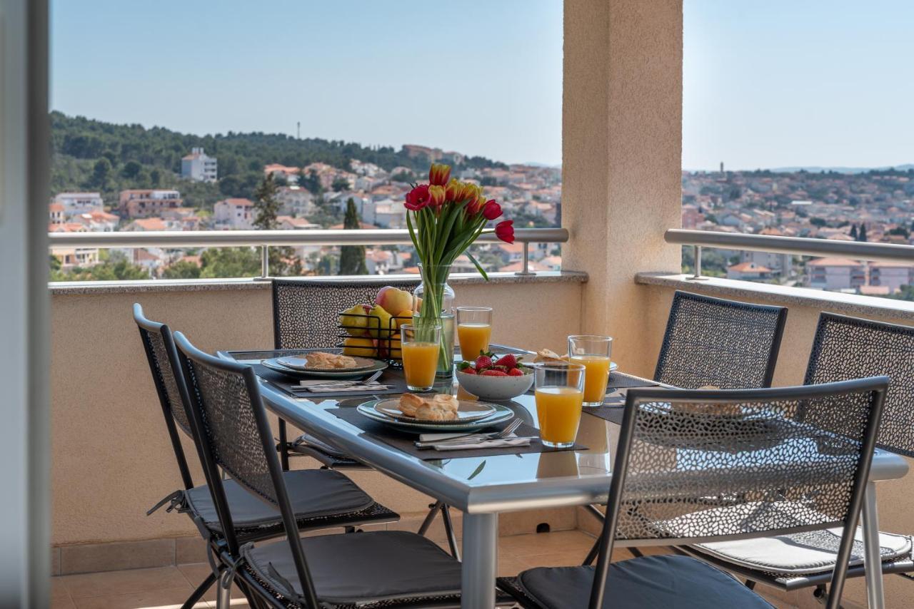 Apartment No. 8 Trogir Kültér fotó
